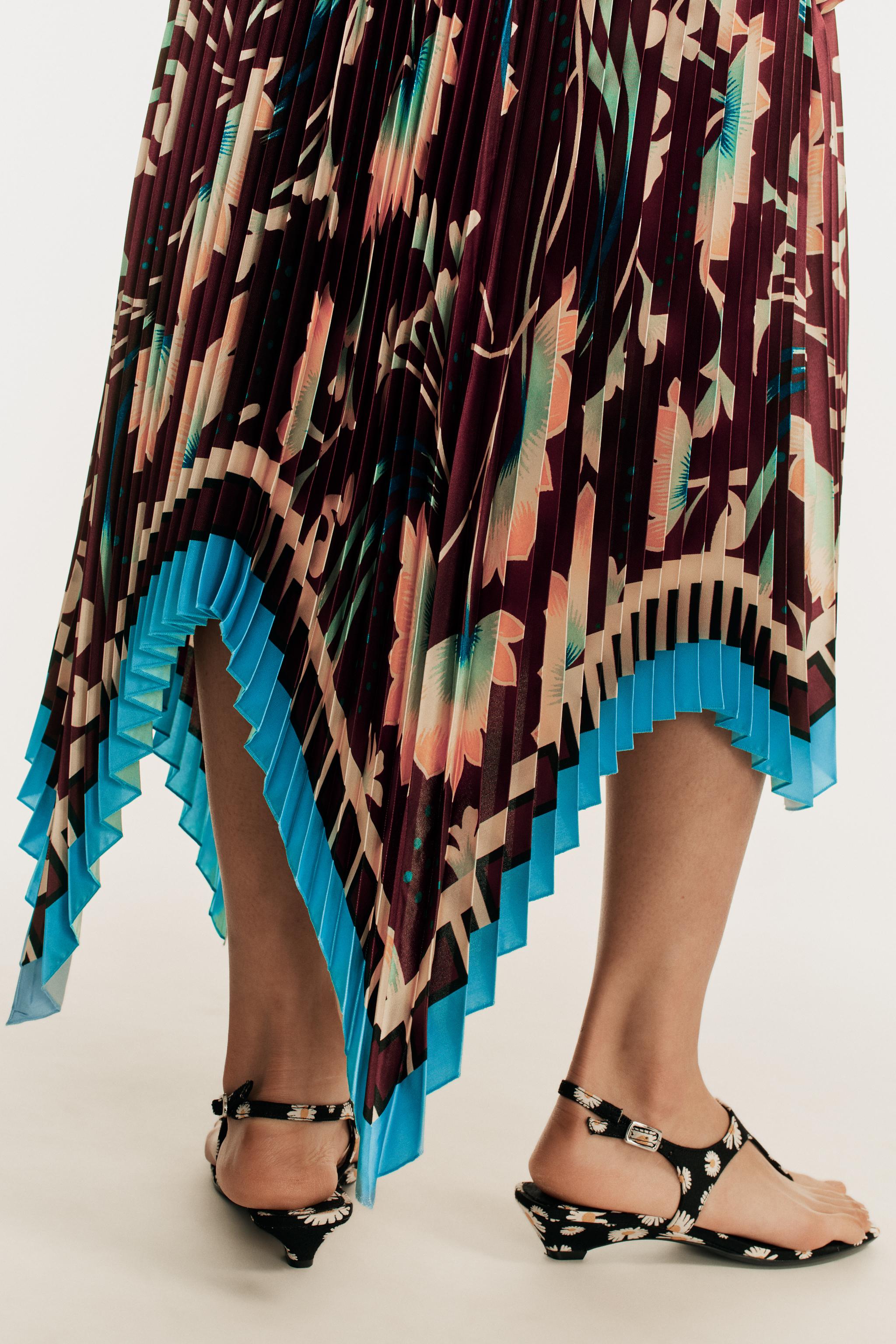 LIMITED EDITION PRINTED PLEATED MIDI SKIRT